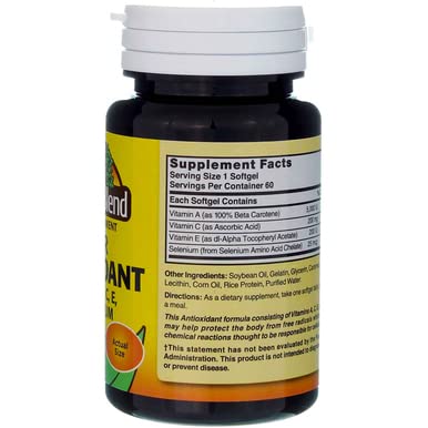 Lifestyle shot with Nature's Blend Super Antioxidant Aces 60 Sgels