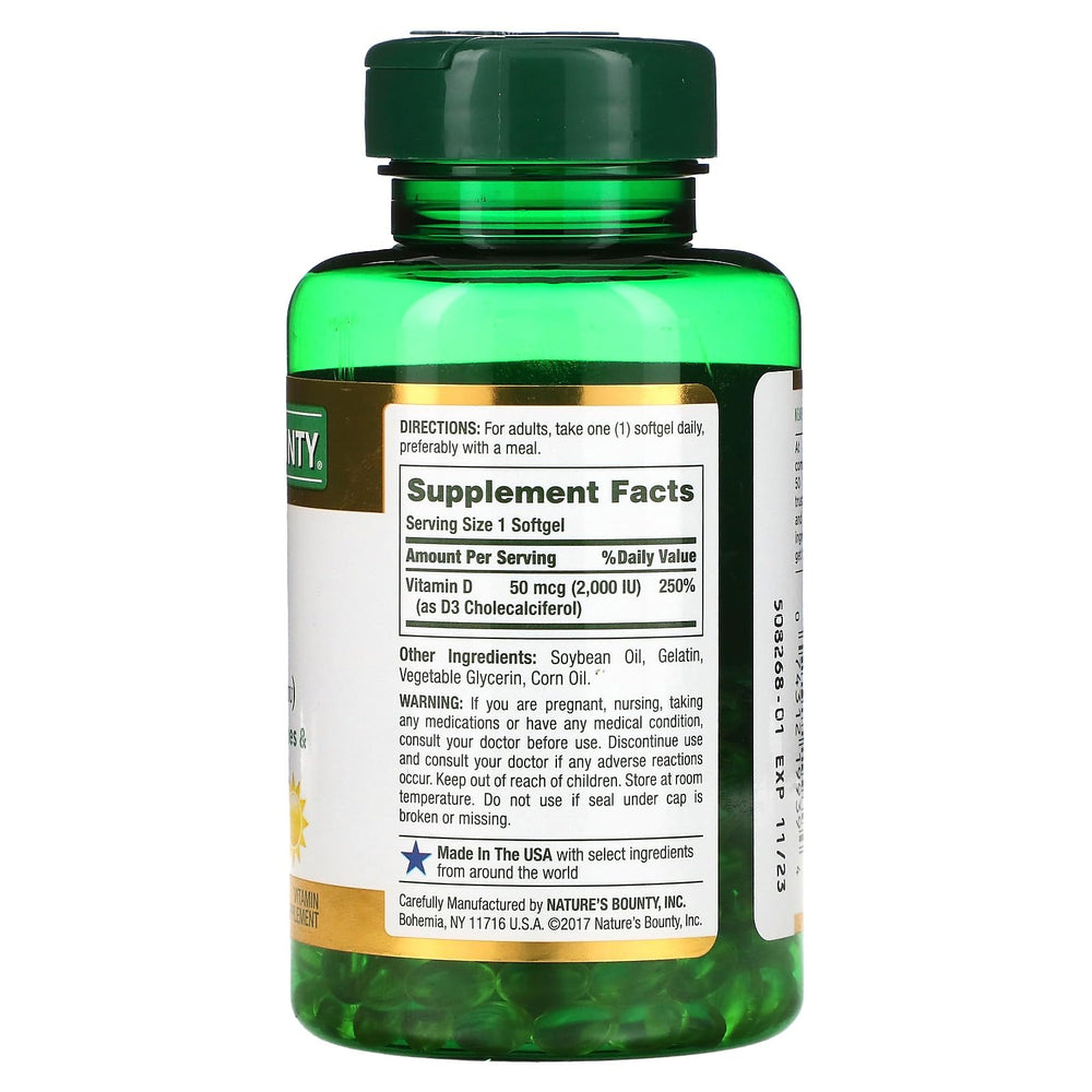 Close-up of Nature's Bounty D3-2000 IU Softgels bottle and label
