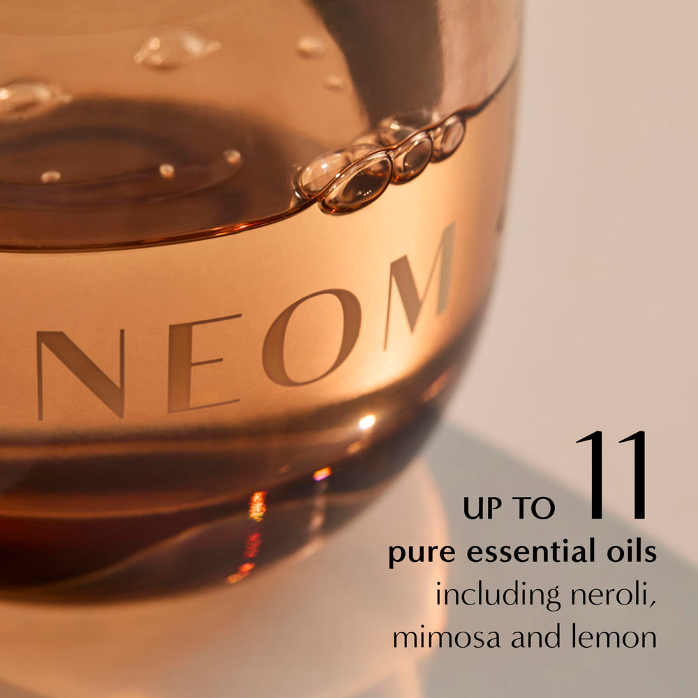 Reeds inserted into the diffuser vessel signaling scent diffusion