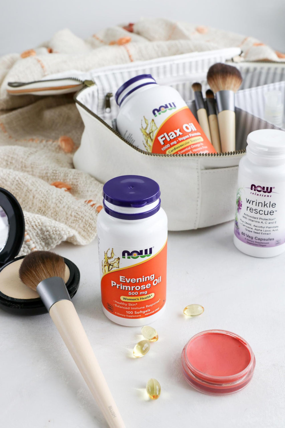 GMP seal and product branding on NOW Foods Evening Primrose Oil bottle