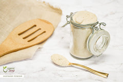 Close-up of Organic Way Shatavari powder texture