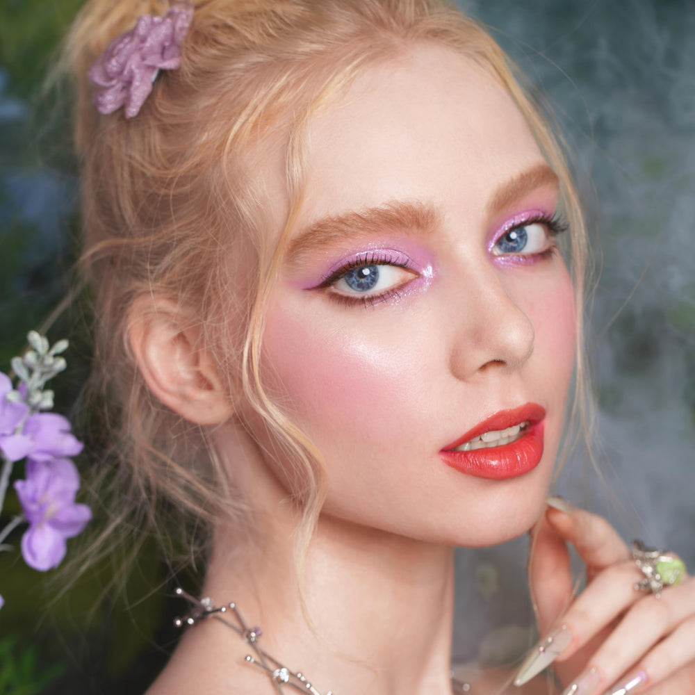 Oulac Purple Blush rose oil formula for gentle care during wear.