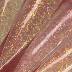 Oumisaya GP014 displayed on swatches demonstrates quick cure under UV lamp.