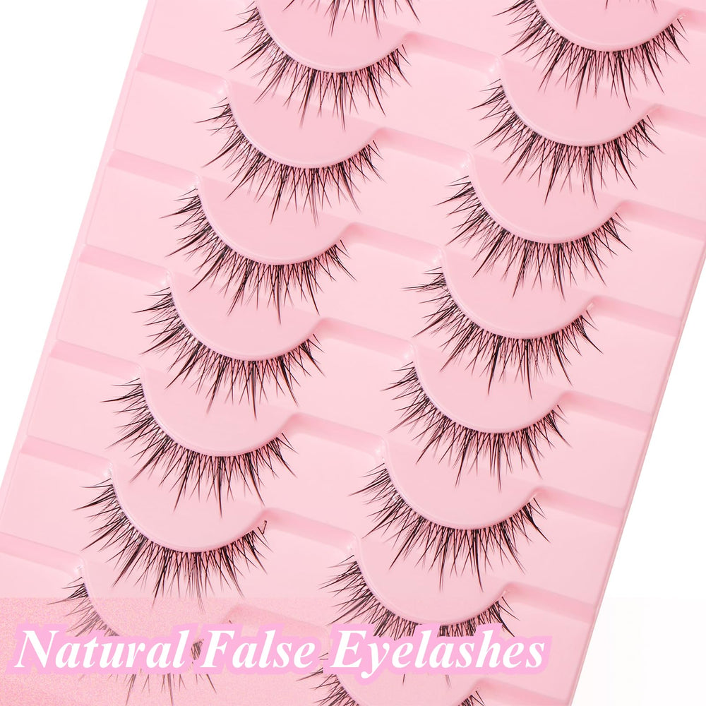Outopen Manga Lashes are easy to apply and lightweight for beginners.