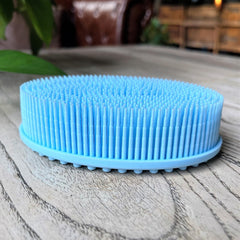 Penepico sensory brush two-sides provides adjustable sensory input.