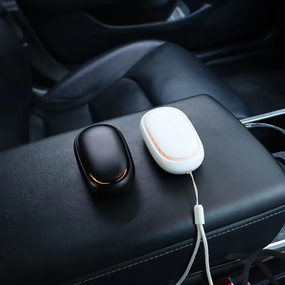 USB-C rechargeable portable essential oil diffuser with 18-hour battery life.