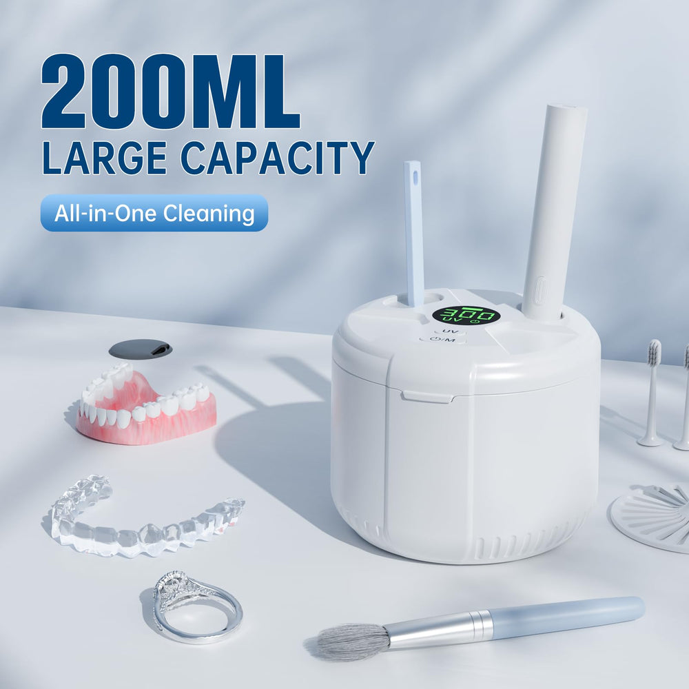 Close-up of 45kHz ultrasonic cleaning action