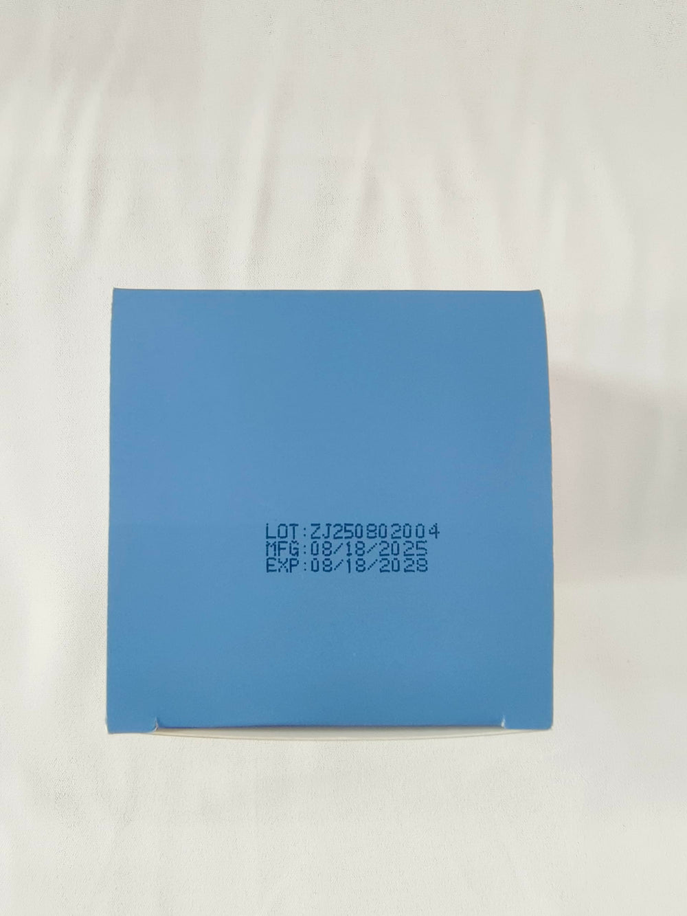 Raitera Nervara Comfort Cream natural ingredients highlight for skin-friendly care.