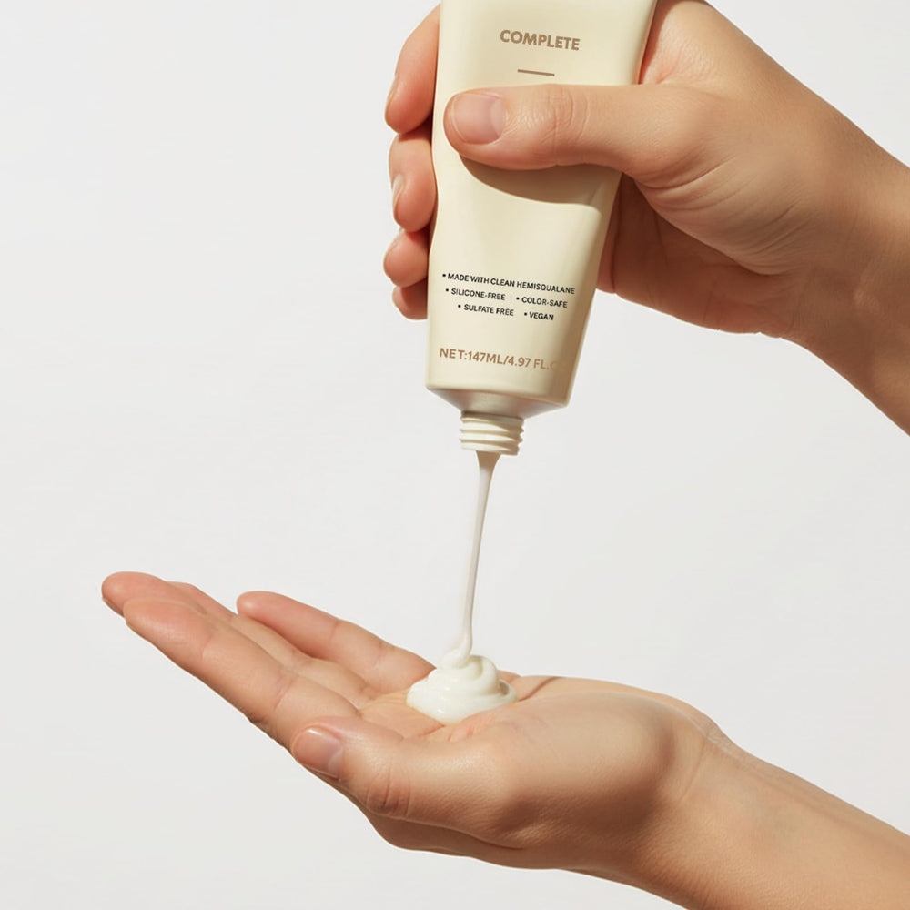 Roseblem Air Dry Cream being applied for heat-free styling in daily routine.