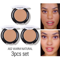SACE LADY waterproof matte concealer texture close-up for durable, long-lasting wear.