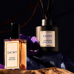 SAINT diffuser sticks and oil bottle show even diffusion for calm living areas.