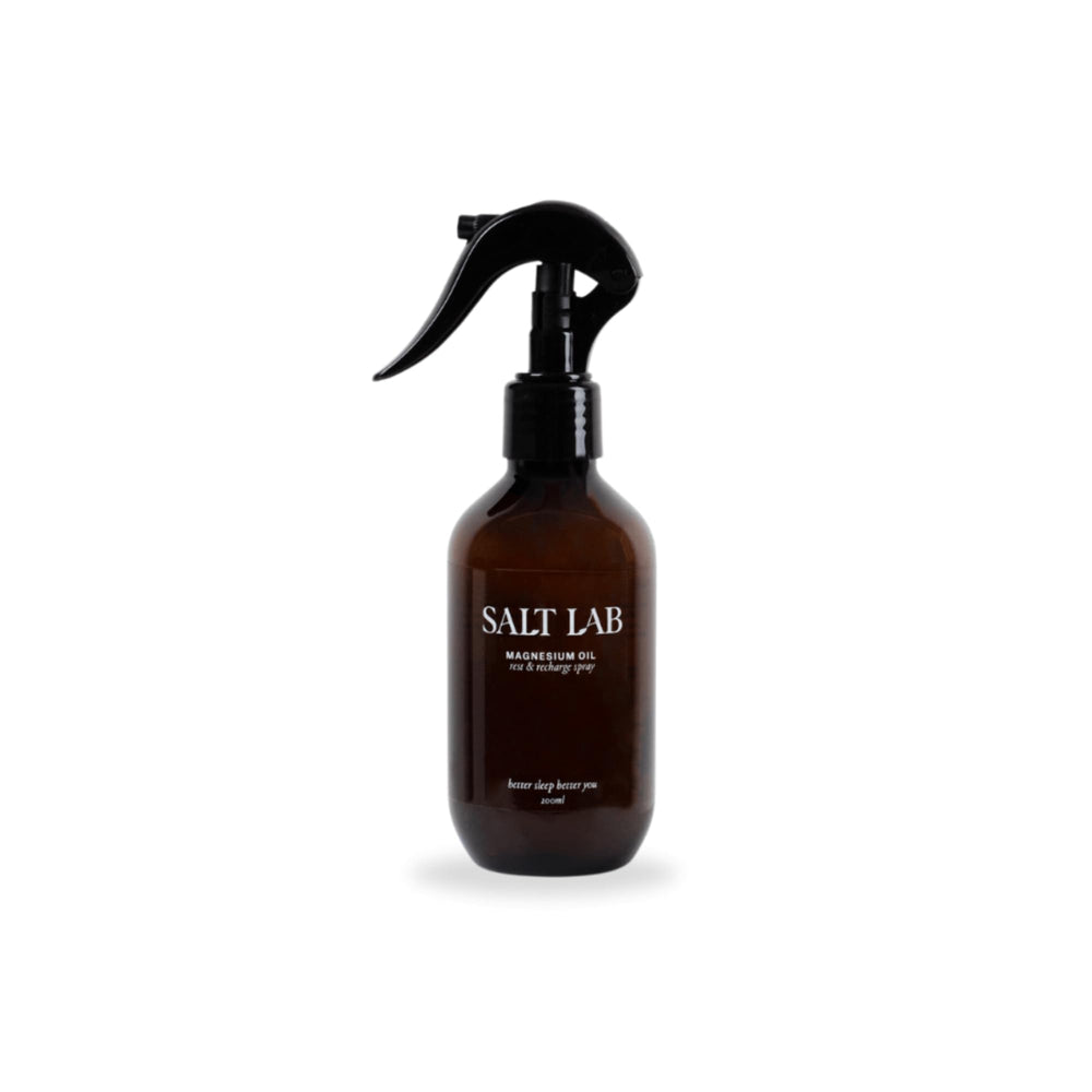 Quick-drying, non-sticky magnesium spray on skin