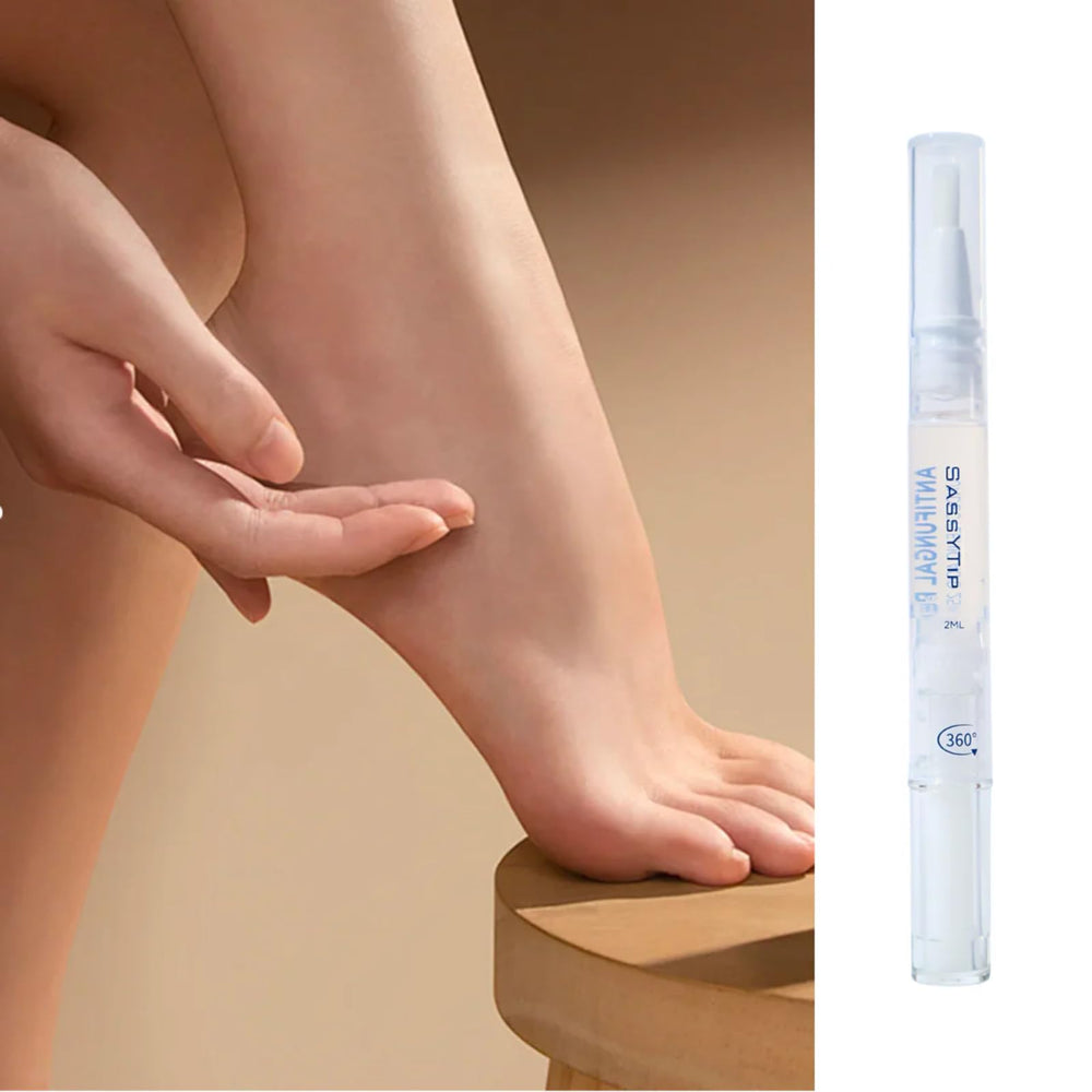 SASSYTIP Botanicals with Tea Tree Oil support nourishing care for nails.