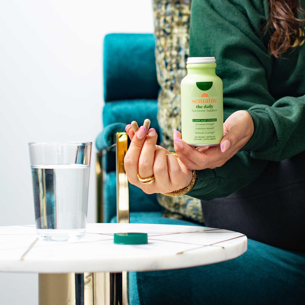 Semaine Daily Hormone Balance pills demonstrate discreet, convenient hormone support for daily wellbeing