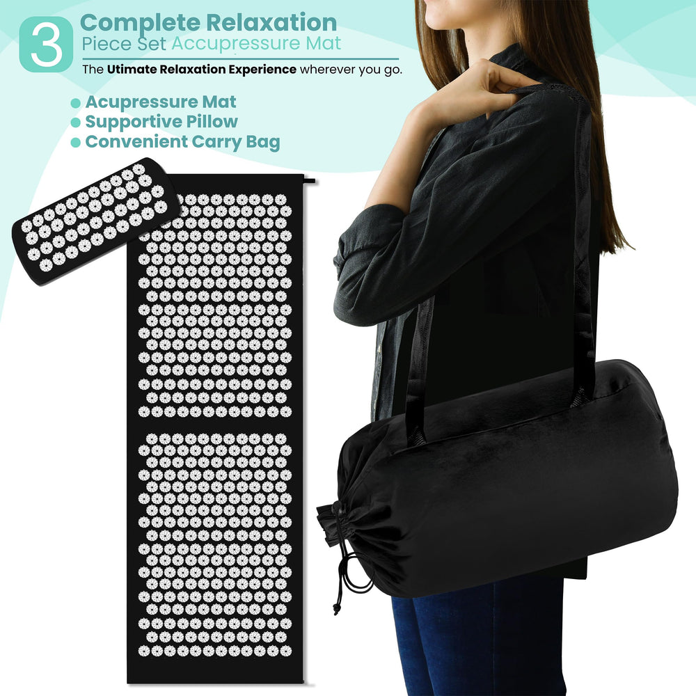 Carrying bag and shoulder strap included with the set
