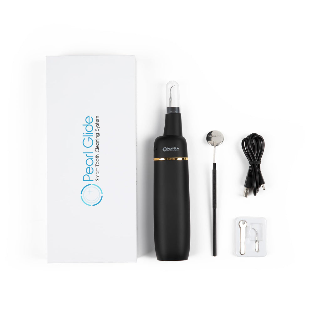 Smartphone displaying Lunata app connected to the cleaner for enhanced visibility