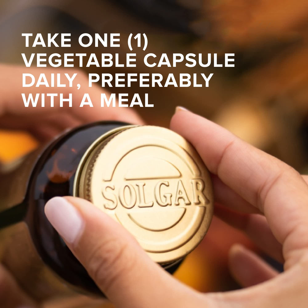 Solgar Vitamin D3 bottle with 120 vegetable capsules