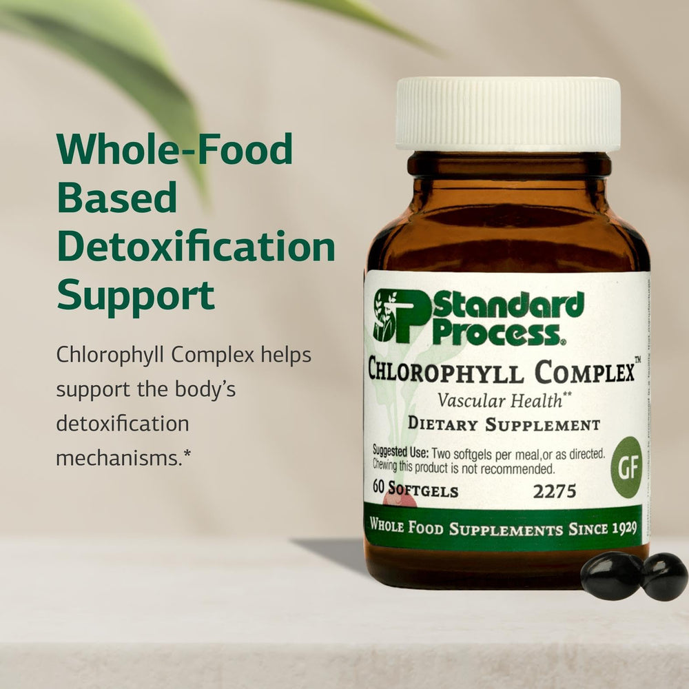 Chlorophyll Complex bottle highlighting immune support