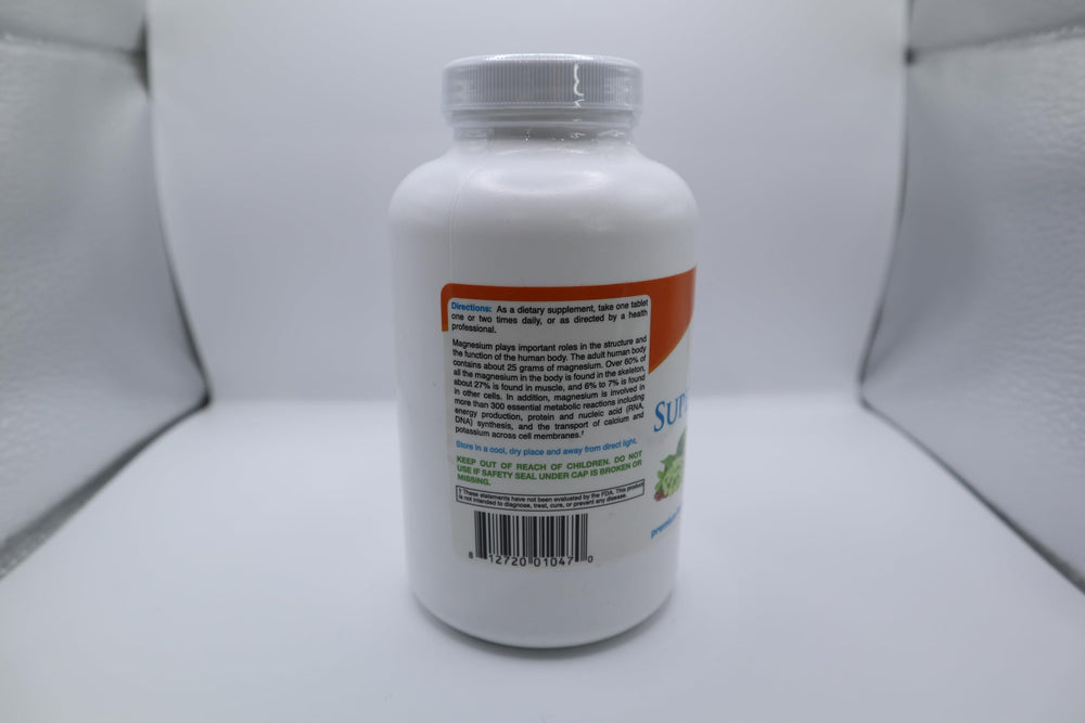 Vegan-friendly and organic badge on the magnesium supplement packaging