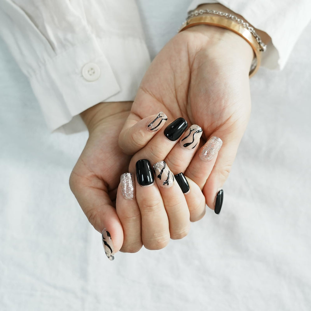 Tesytto Handmade nails showcase artisan quality and shine