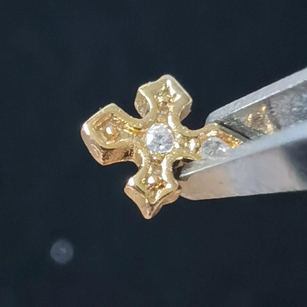 Swords tooth gem 4x6mm