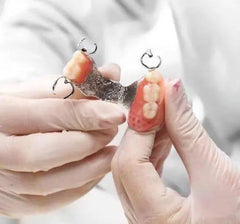 Easy steps manual and gum filling capability for healthy smile