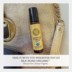 Travel-friendly 10ml eye roll-on bottle