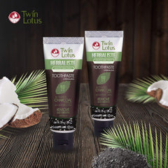 Toothpaste tube with fluoride-free and SLS-free claims