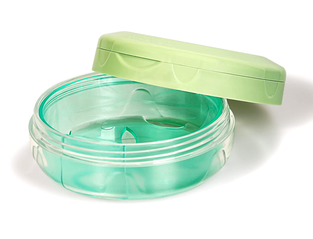 Travel-friendly denture case fits in pocket or bag