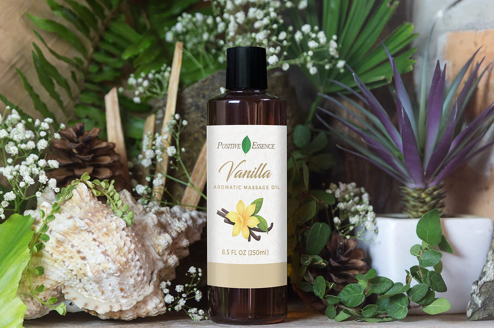 Ingredients: jojoba oil, sweet almond oil, vitamin E, vanilla oil