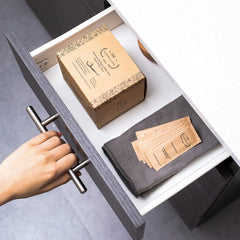 Vegan-friendly, cruelty-free floss picks