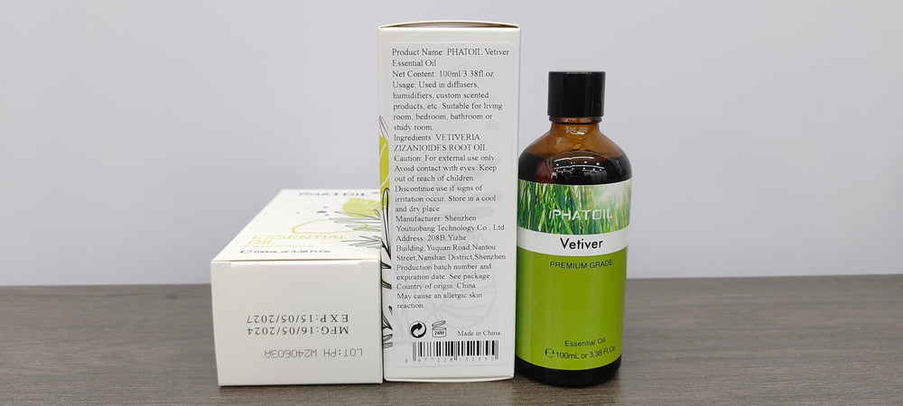Quality amber bottle and label of Vetiver essential oil