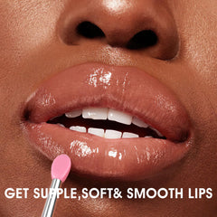 VOERUY lip treatment nourishes and supports the skin barrier overnight.