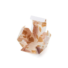 Voy Scented Candle fragrance notes reveal layered scents for vibrant room ambience