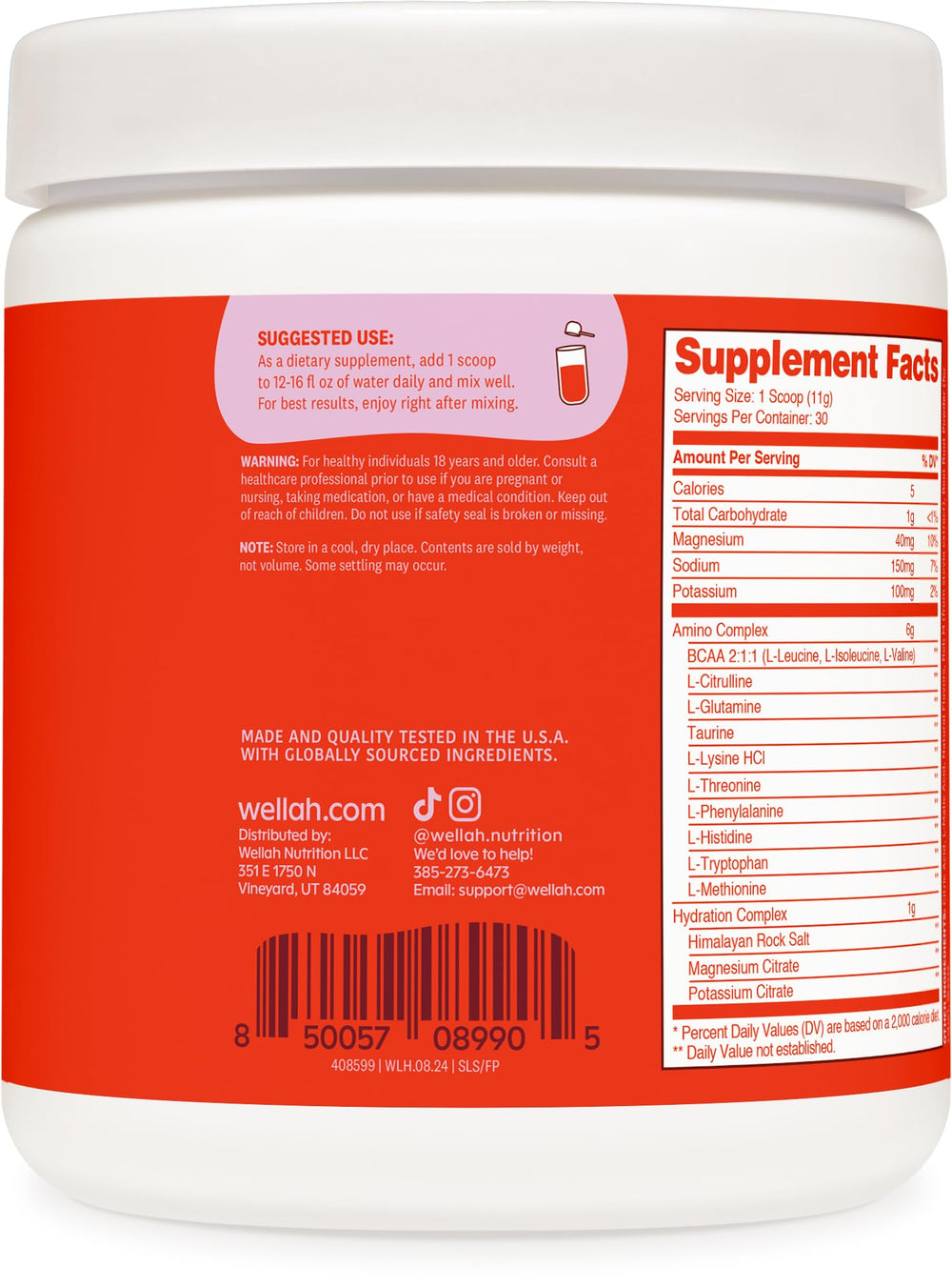 Glass of ready-to-drink Fruit Punch BCAA with ice