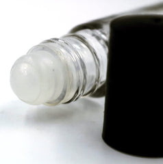 Lifestyle shot featuring Well's Oil Roll-On Perfume Oil Bacarat 540