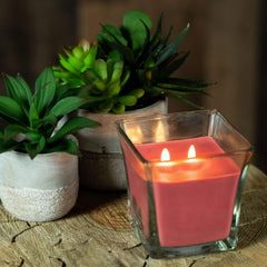 White Swan glass jar design highlights lead-free wick and long lasting fragrance