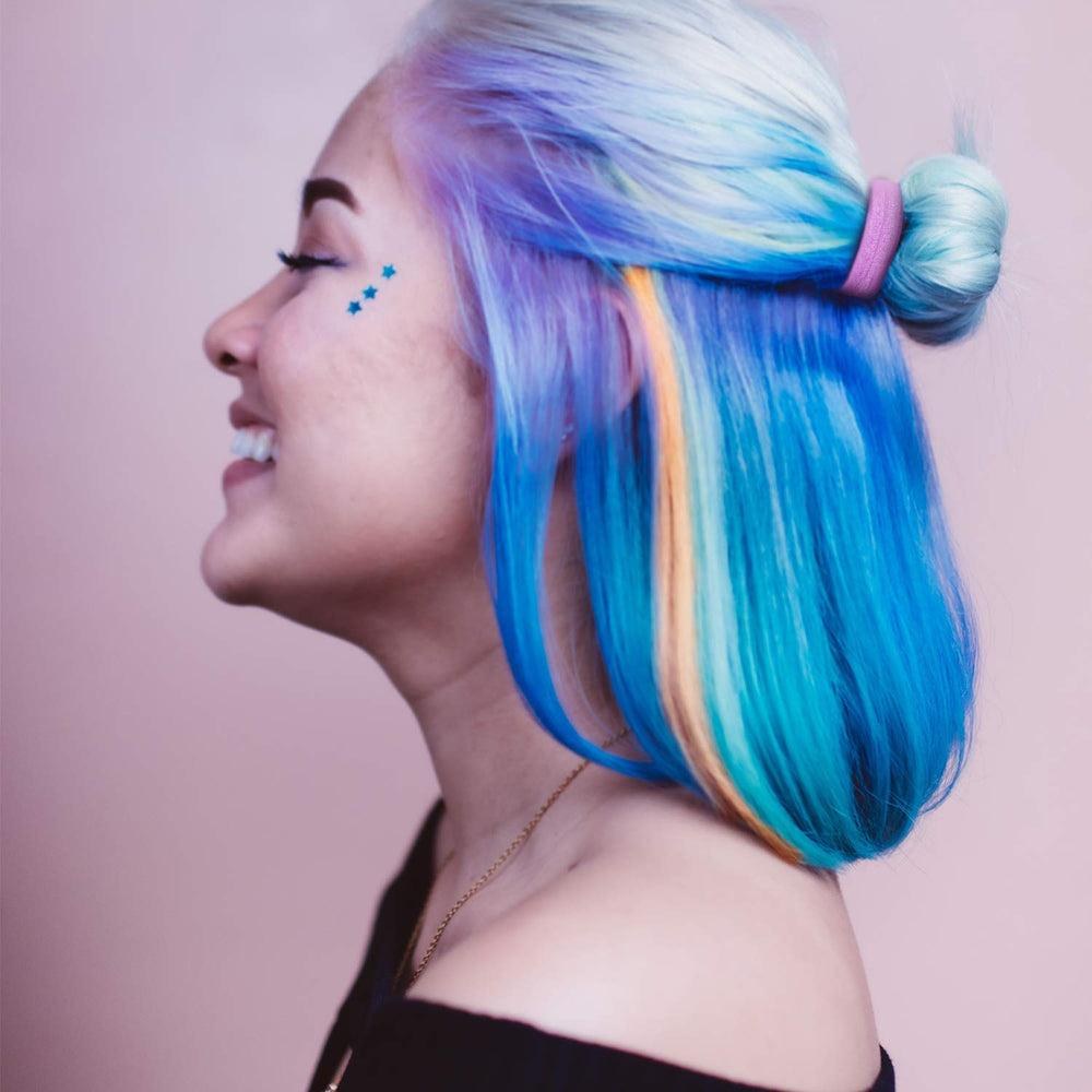 Willbond non-slip hold keeps ponytails secure during workouts and showers.