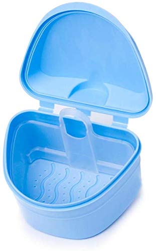 Compact denture cleaning box for dentures and retainers