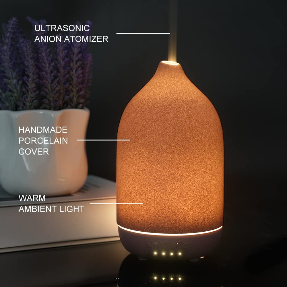 Living room with ZEIGGA LAB ceramic diffuser in use.