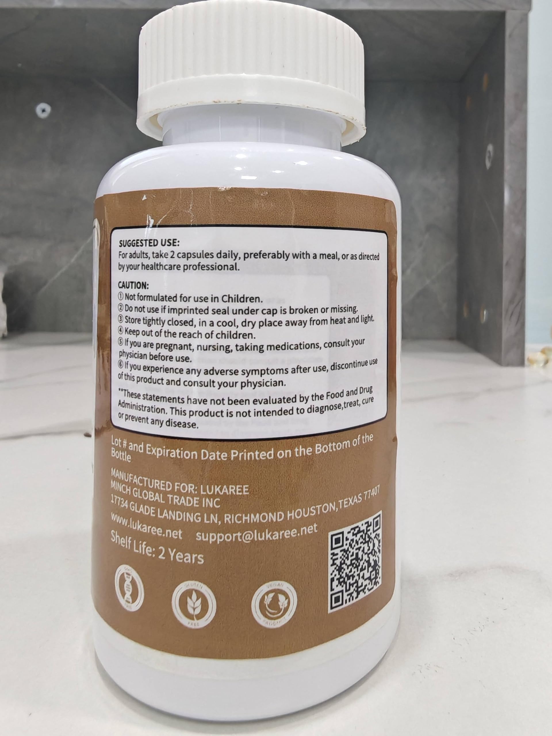 Vitamin C and D3 benefits on the label