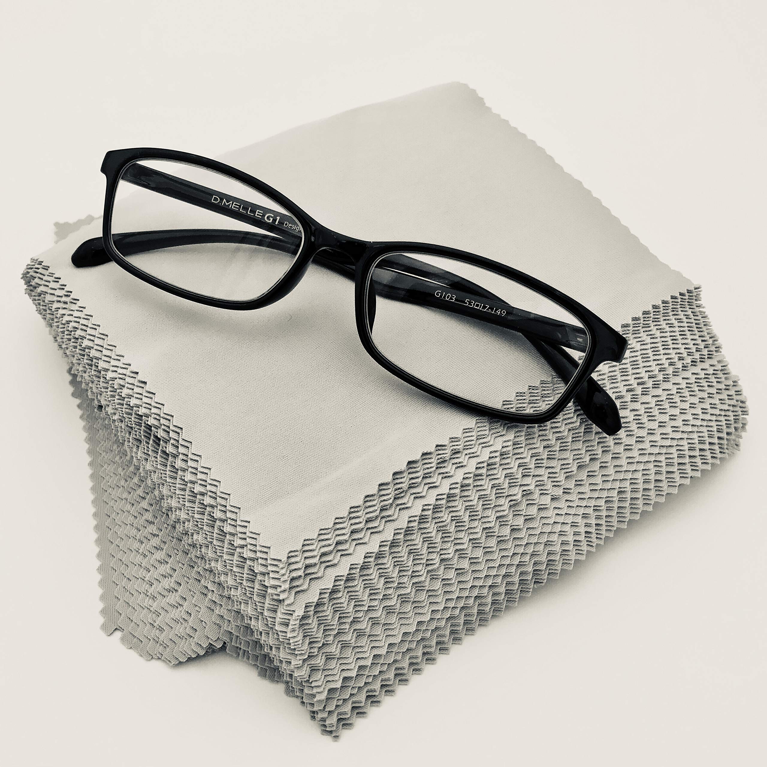 Close-up of saw-cut, single-sided brushed microfiber cloth texture