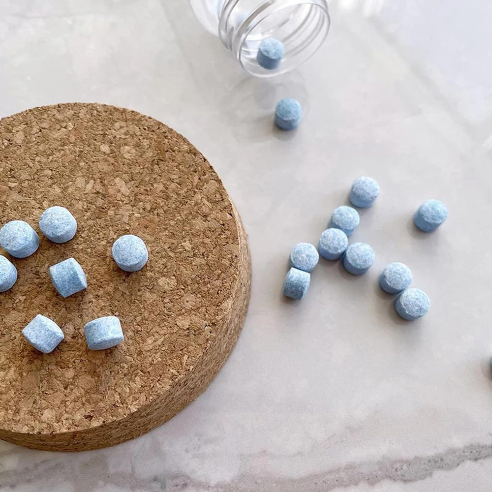 Vegan, fluoride-free, alcohol-free labeling on packaging