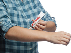 After Bite Xtra skin-relief-visual captures calming relief after application.