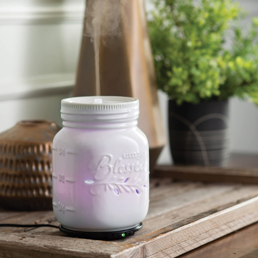 Airome Mason Jar diffuser with auto shut-off feature and decorative design