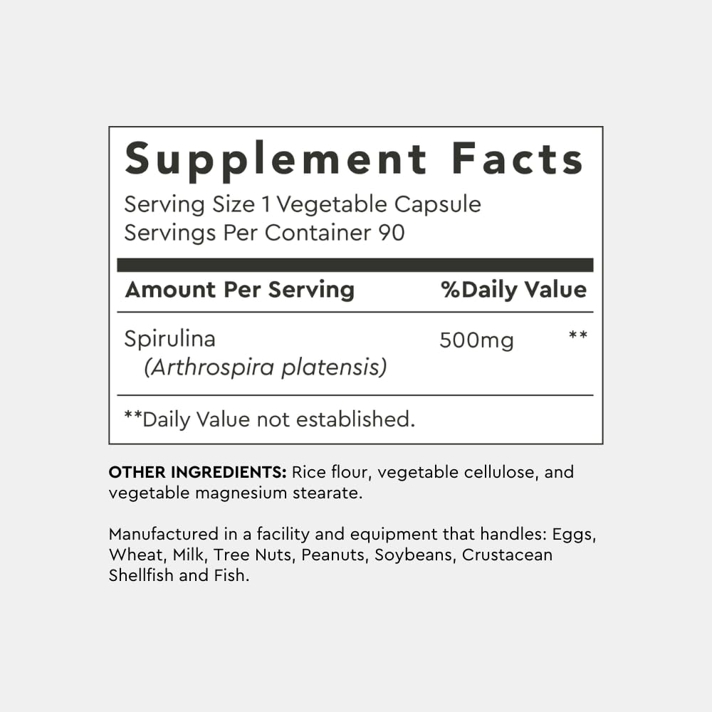 Easy-to-swallow spirulina capsules for daily wellness