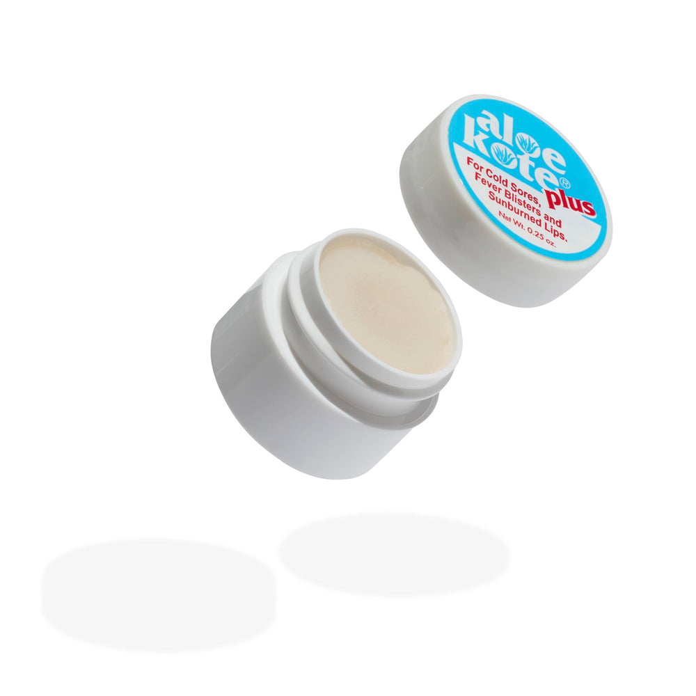 Aloe Up aloe vera gel base swatch highlighting hydration
