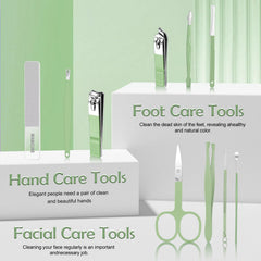 Andrea stainless steel clipper with a polished edge for clean cuts.