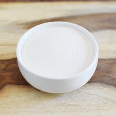 Close-up of product label on Anthony's Organic Acacia Senegal Powder 1 lb