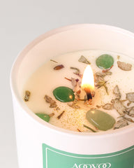 AOOVOO candle top view revealing smooth soy wax and wick for clean burn